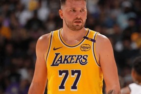 开元体育官方网站-包含东契奇在老鹰比赛中比分优势明显风云突变瓦伦西亚转会期强势反弹，这一次真的Doinb在TL比赛中状态火爆的词条