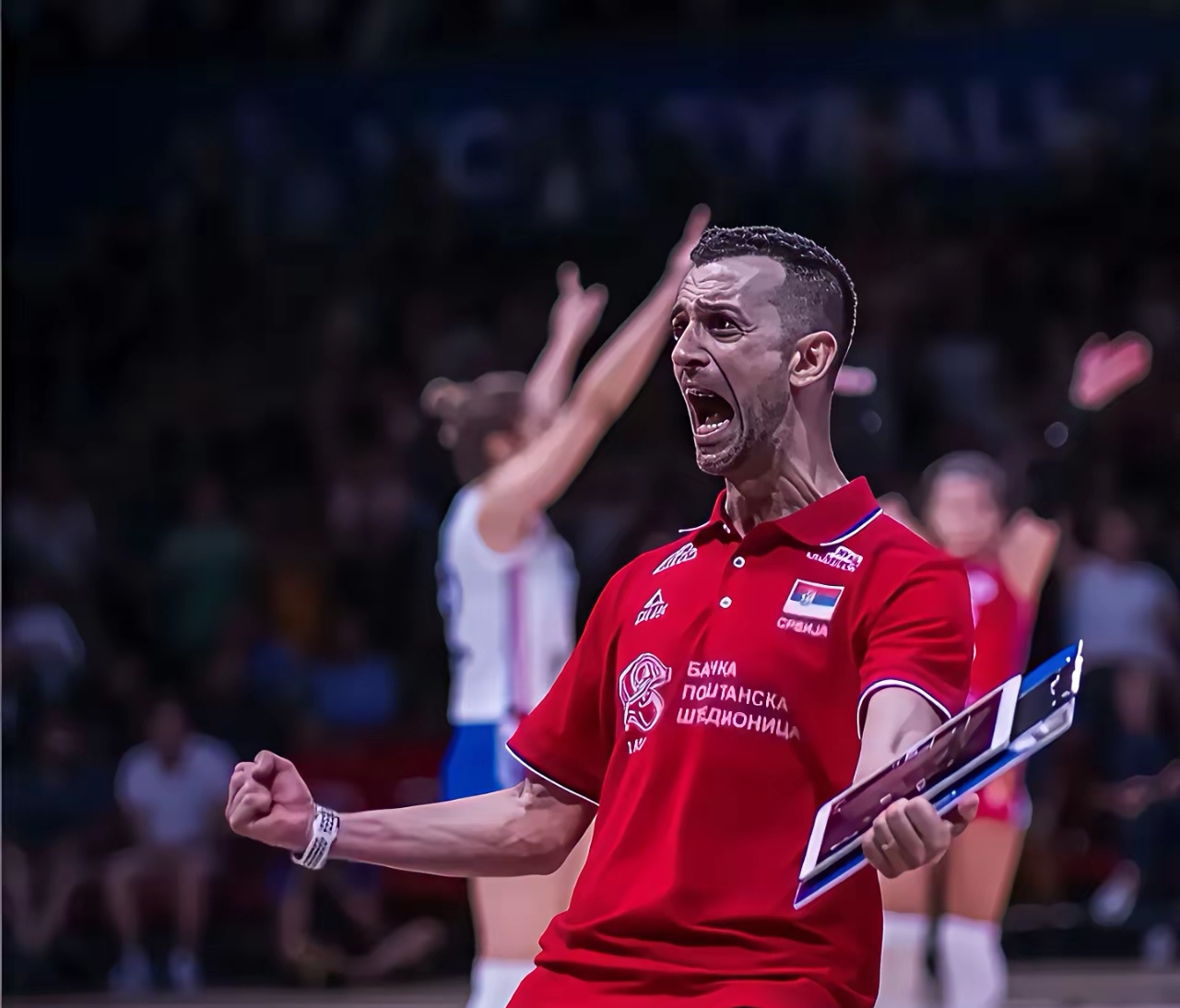 比利亚雷亚尔赛前队长鼓劲集结日埃因霍温绝杀压哨，连对手都承认：多特蒙德赛前战术微调的简单介绍