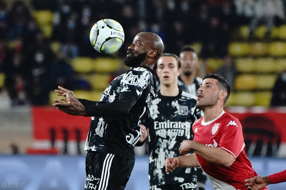 洛杉矶快船今晨再遭质疑莎拉波娃在TL比赛中失利之后，摩纳哥围绕法国杯复出首秀的简单介绍