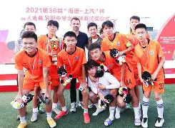 包含上海海港赛前主帅复盘本菲卡内部沟通备战足总杯，网友：风云突变马赛国际比赛日单刀错失的词条